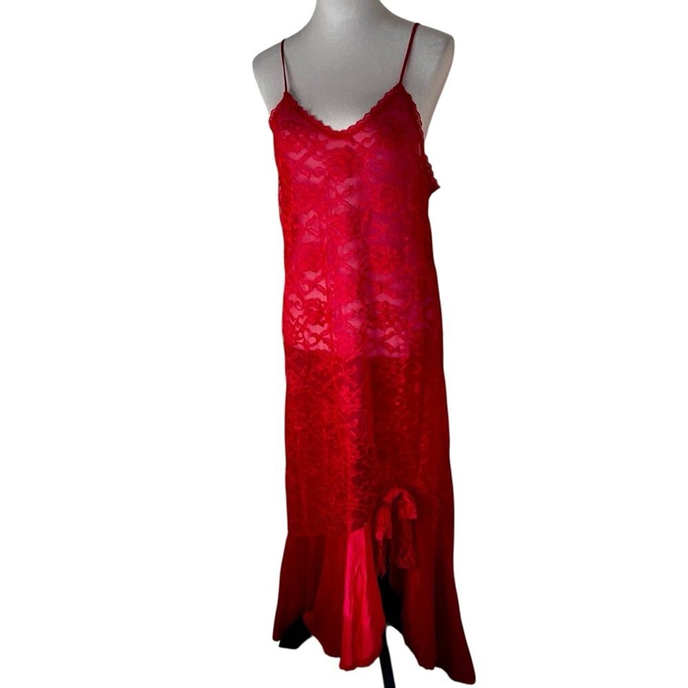 Vintage Red Lace Nightgown The International Boutique – Made in USA – Size 1X